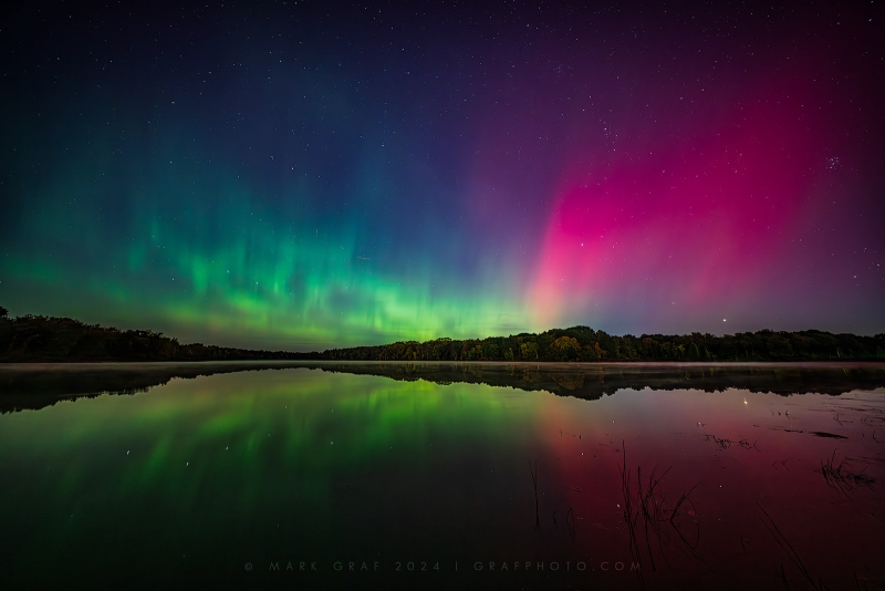 Aurora Borealis and friends NI10906