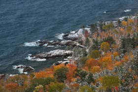 Lake Superior Autumn Shoreline SL9966 Lake Superior Autumn Shoreline SL9966