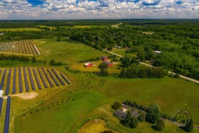 Farm and Solar Plant SO10433 Farm and Solar Plant SO10433