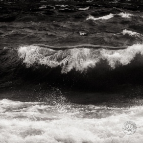 Turbulent seas II WA9598 Turbulent seas II WA9598
