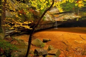 Hocking Hills Cedar Falls and fall color WA8052 Hocking Hills Cedar Falls and fall color WA8052