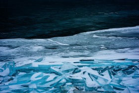Blue Ice Sheets along Michigan shore IC10485