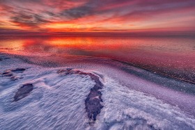 Frozen Lake Twilight WI10251