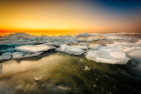 Ice stacks at civil twilight on Lake St. Clair WI10266