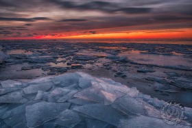 Michigan Lake Icescape at Dawn WI9910